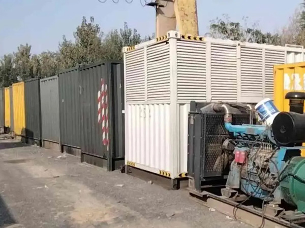 闻喜200KW柴油发电机机组每小时油耗是多少？